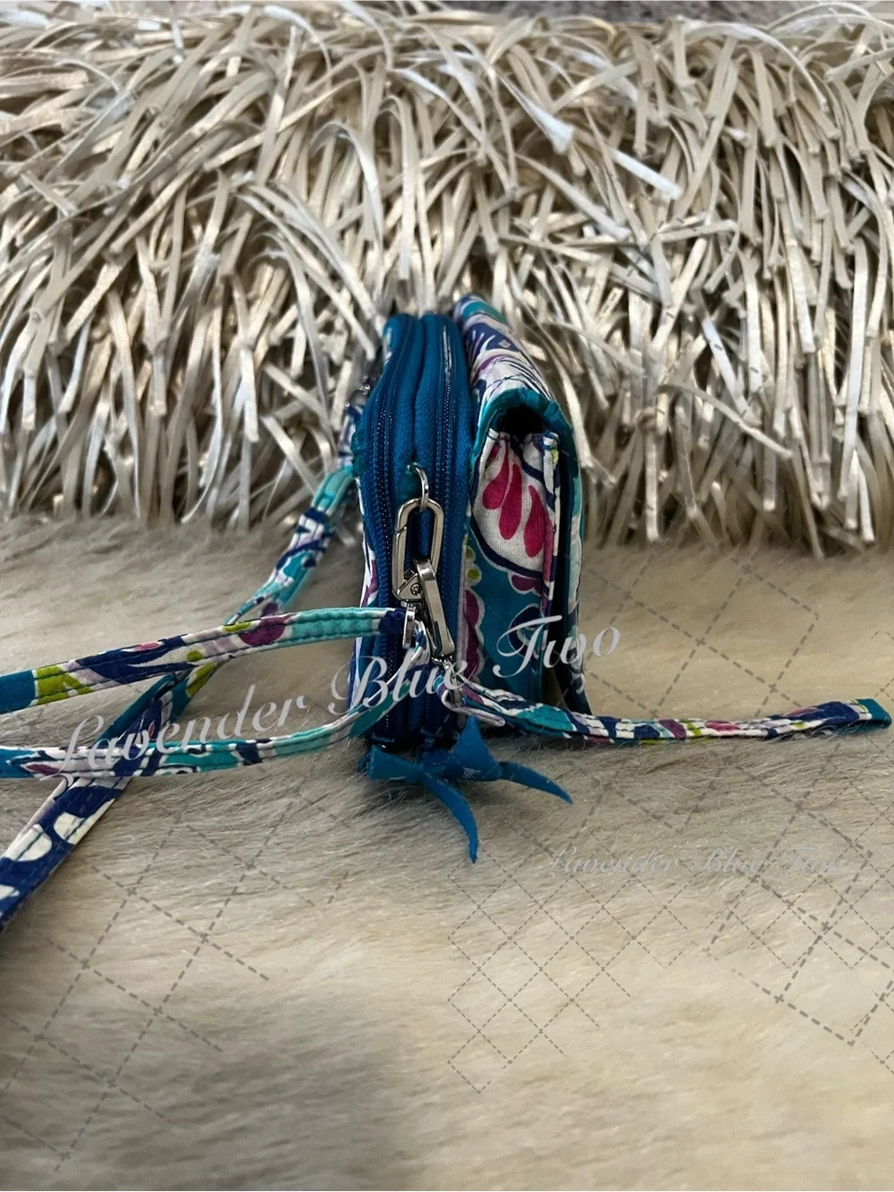 VERA BRADLEY Waikiki Paisley 3 in One Crossbody Turquoise White Beach Festival